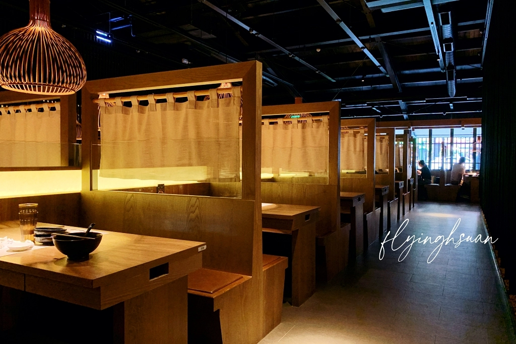 台中南屯｜太初麵食．牛肉麵店也可以這麼氣派，營業到凌晨12點 @飛天璇的口袋