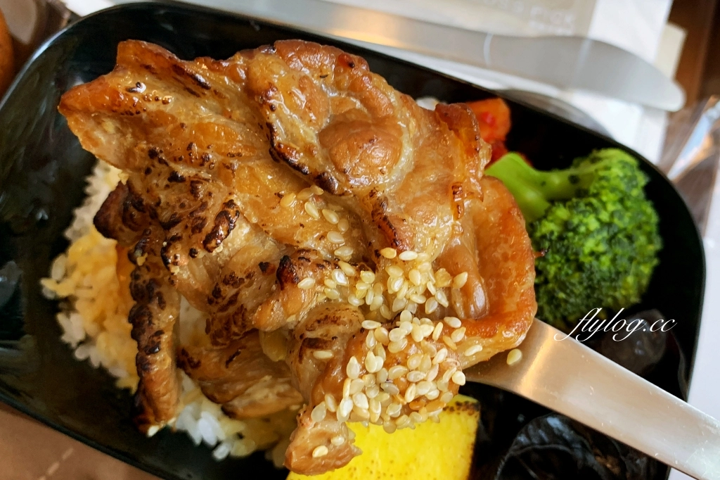 泰國曼谷｜星宇航空．JX745 台北-曼谷，空中巴士A321NEO機型，機上座位及飛機餐分享 @飛天璇的口袋