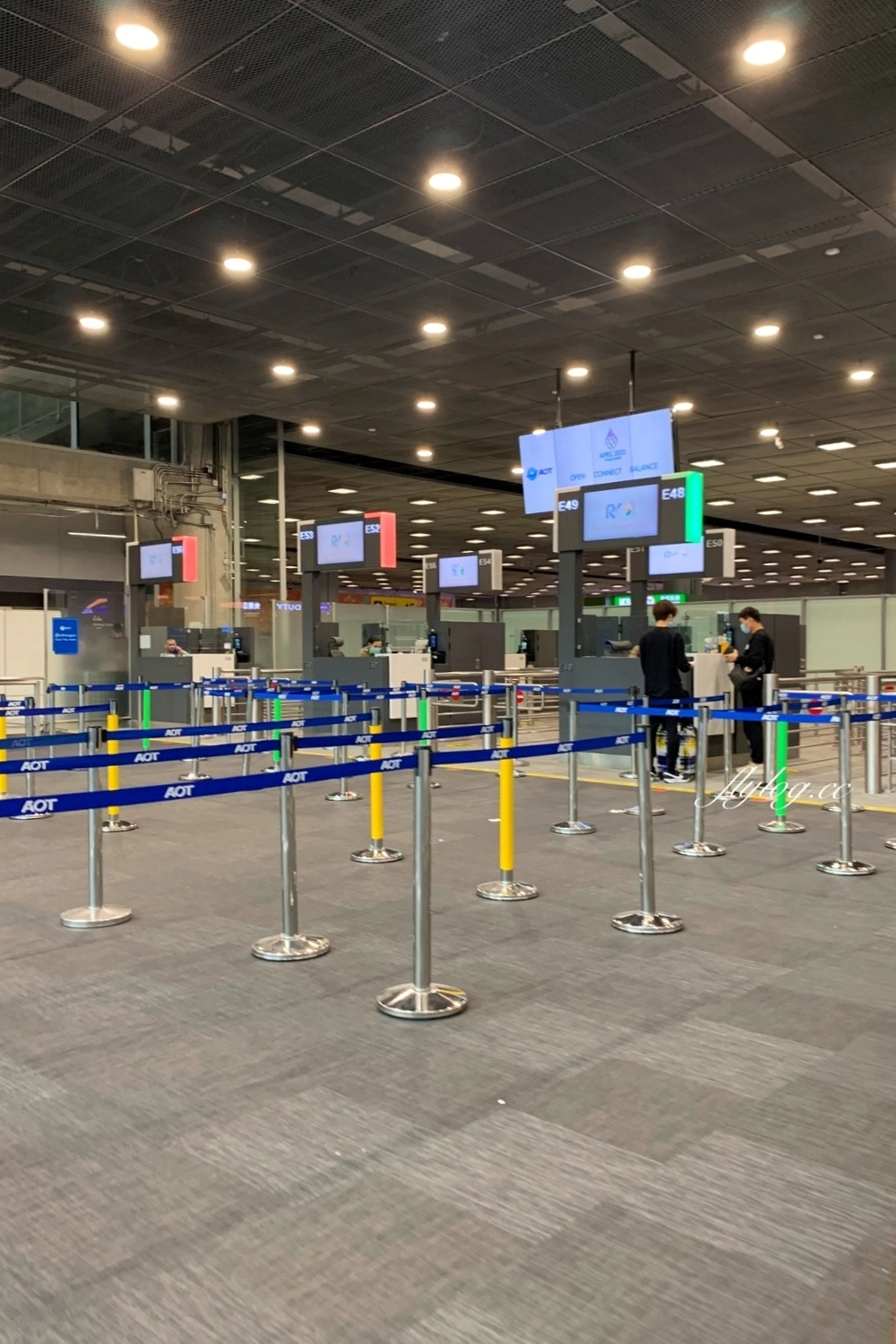 泰國旅遊｜2023泰國簽證怎麼申請？泰簽必備申辦文件、流程、費用，泰國落地簽快速通關分享 @飛天璇的口袋