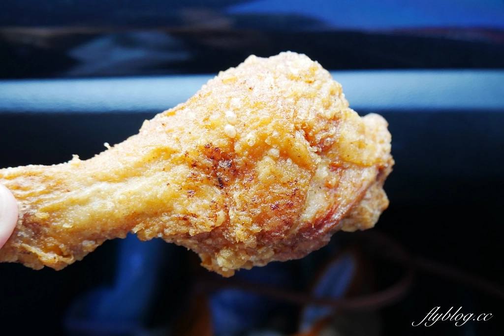 台中北屯|黑冠炸雞,水湳超人氣炸雞店,一大早就排隊買炸雞 @飛天璇的口袋 台中北屯|黑冠炸雞,水湳超人氣炸雞店,一大早就排隊買炸雞 @飛天璇的口袋