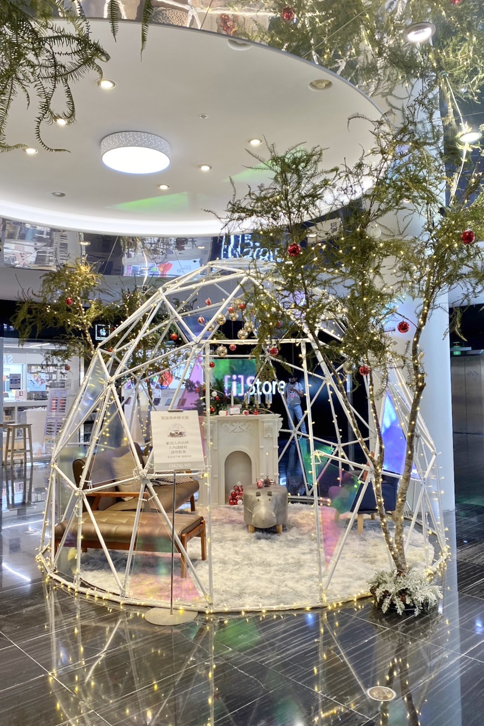 2022中友百貨聖誕節｜全台獨家巨型6米高醜白兔，一起歡慶CHRISTMAS @飛天璇的口袋