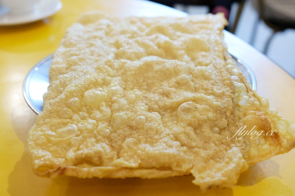 台中西屯|汕頭牛肉劉沙茶爐.大墩十八街60老字號沙茶火鍋,炭火和臉盆更有懷舊感 @飛天璇的口袋 台中西屯|汕頭牛肉劉沙茶爐.大墩十八街60老字號沙茶火鍋,炭火和臉盆更有懷舊感 @飛天璇的口袋