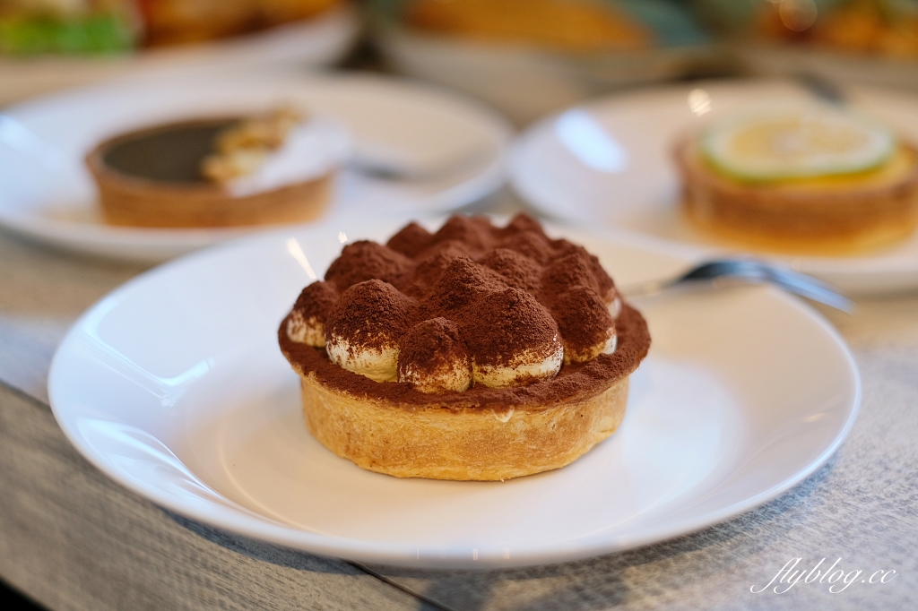 歐棒咖啡金典綠園道店｜歐洲市集簡約風咖啡館，從早午餐到晚餐，蔬食也有不一樣的體驗 @飛天璇的口袋