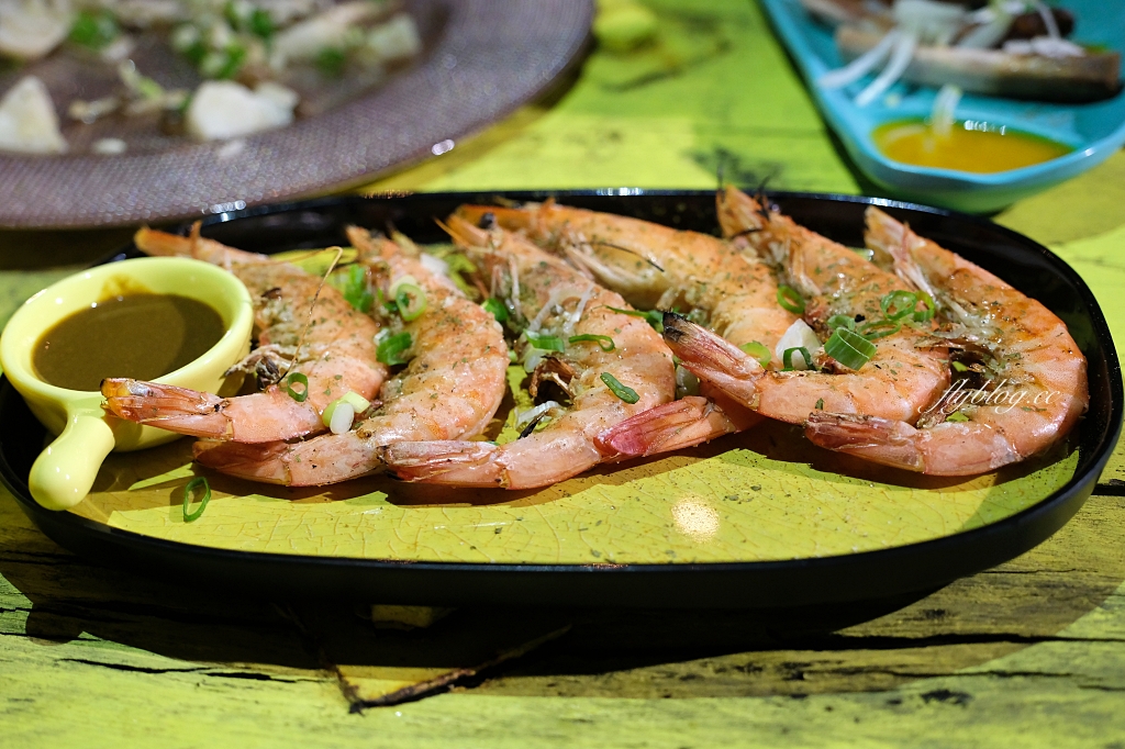 台東東河｜都蘭院子大BBQ，在院子裡吃露天BBQ，台東氛圍超棒的燒烤店 @飛天璇的口袋