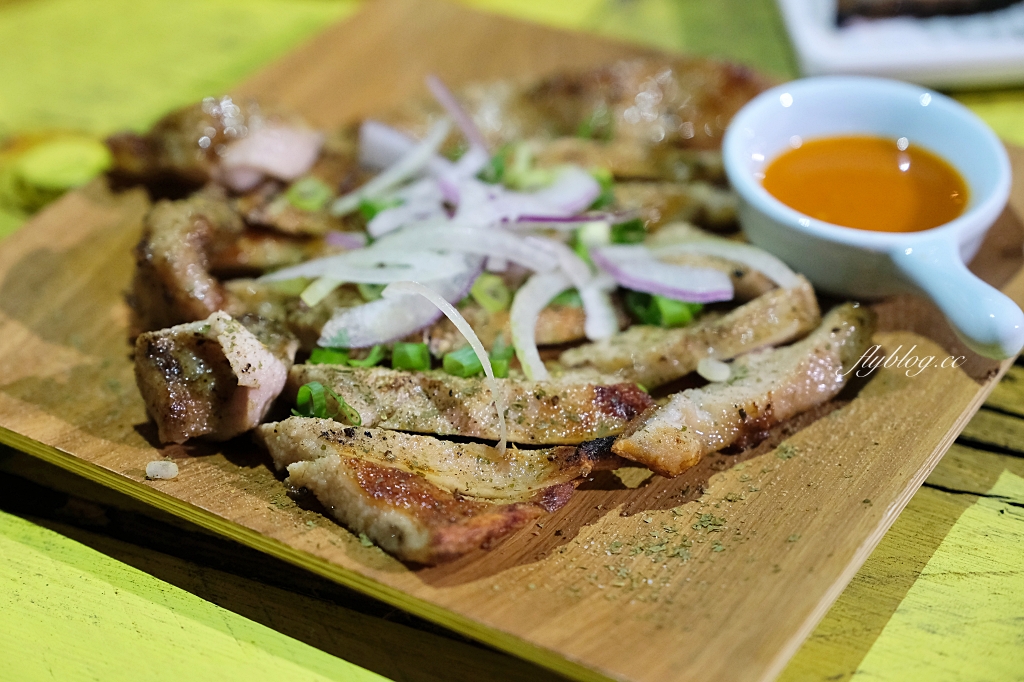 台東東河｜都蘭院子大BBQ，在院子裡吃露天BBQ，台東氛圍超棒的燒烤店 @飛天璇的口袋