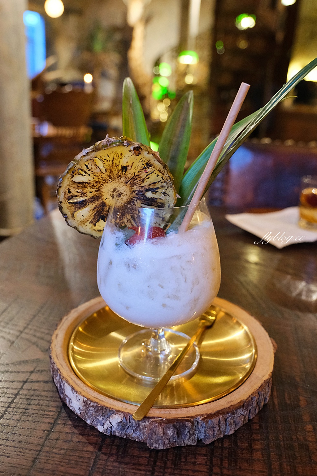 泰國曼谷|The Mustang Blu,19世紀銀行改建,曼谷老宅建築餐廳的咖啡館與飯店 @飛天璇的口袋 泰國曼谷|The Mustang Blu,19世紀銀行改建,曼谷老宅建築餐廳的咖啡館與飯店 @飛天璇的口袋