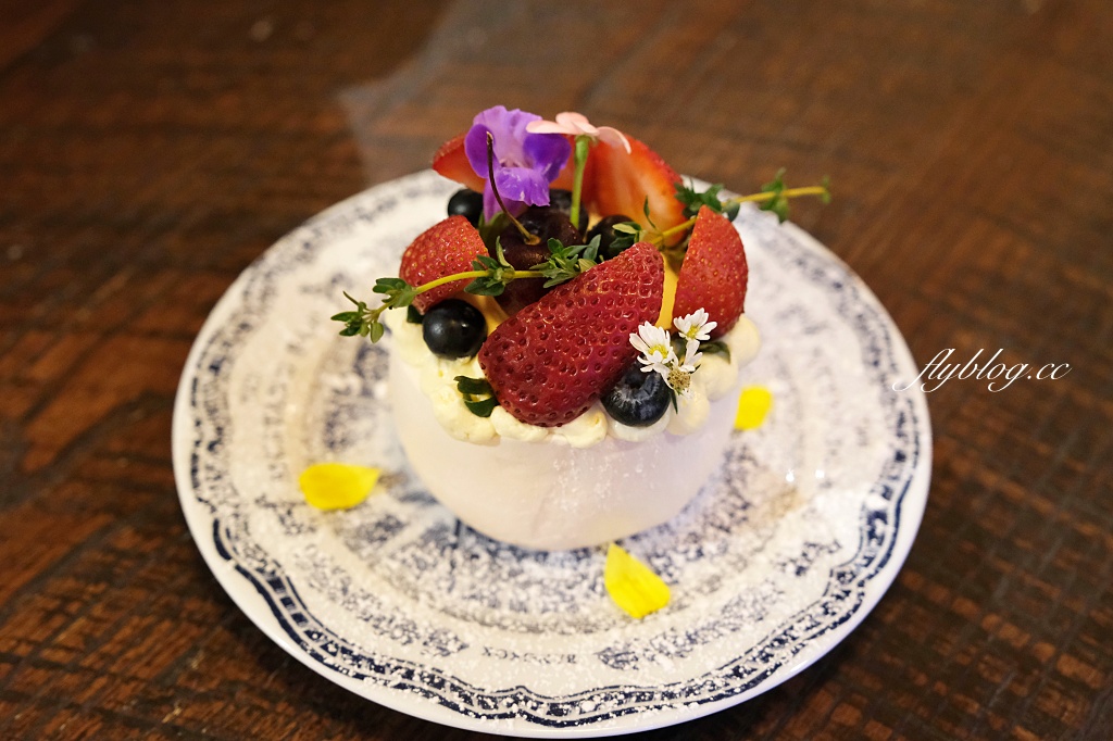 泰國曼谷｜The Mustang Blu，19世紀銀行改建，曼谷老宅建築餐廳的咖啡館與飯店 @飛天璇的口袋