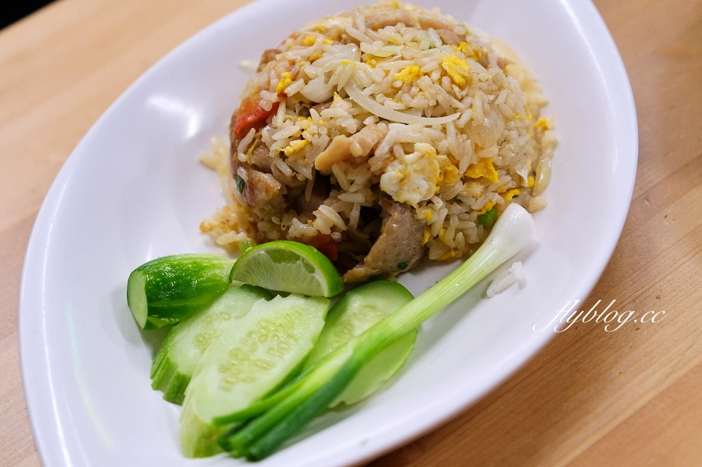 泰國曼谷｜Elvis Suki．米其林認證的泰國街頭小吃，50元就可以品嚐老字號銅板美食 @飛天璇的口袋