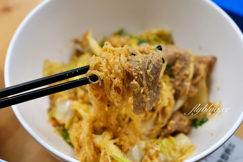 泰國曼谷｜Elvis Suki．米其林認證的泰國街頭小吃，50元就可以品嚐老字號銅板美食 @飛天璇的口袋