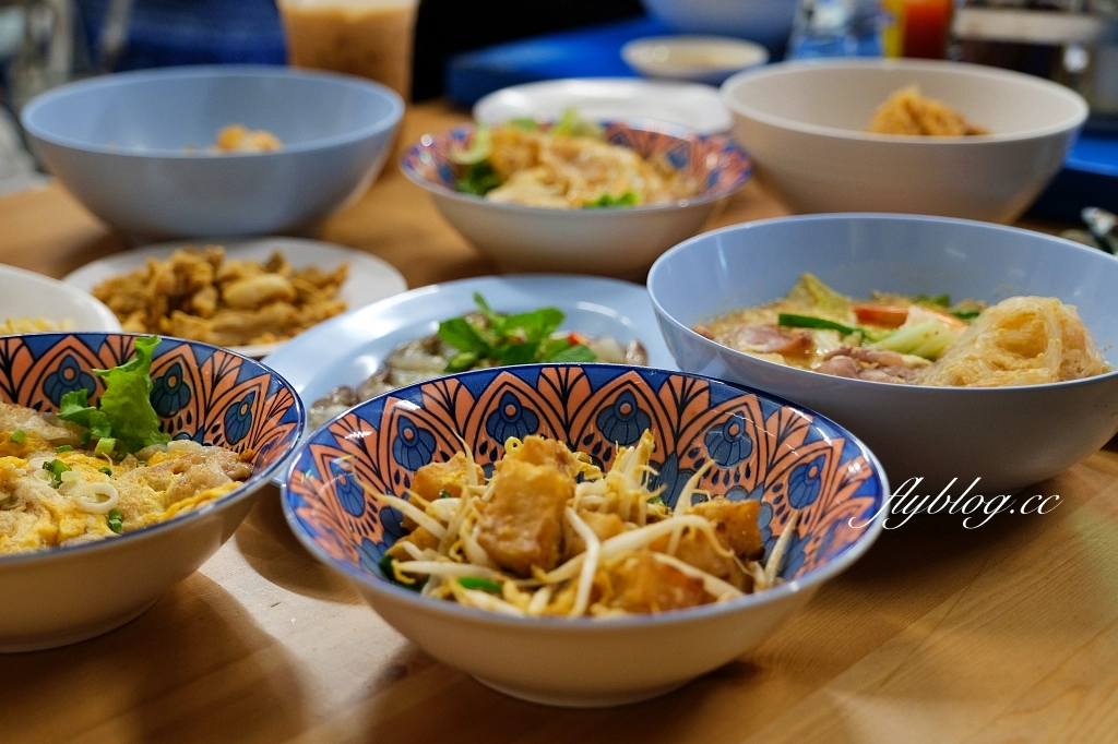 泰國曼谷｜Elvis Suki．米其林認證的泰國街頭小吃，50元就可以品嚐老字號銅板美食 @飛天璇的口袋