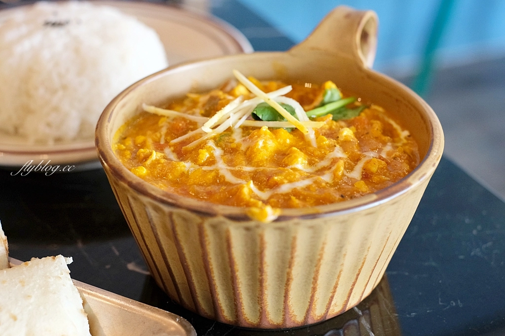 台中西區｜飪室咖哩 Renshi，台中網美風印度咖哩店，勤美誠品商圈美食推薦 @飛天璇的口袋