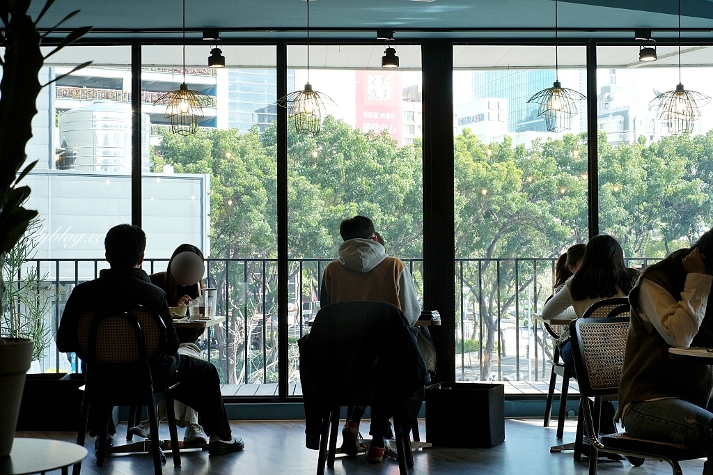 台中西區｜飪室咖哩 Renshi，台中網美風印度咖哩店，勤美誠品商圈美食推薦 @飛天璇的口袋