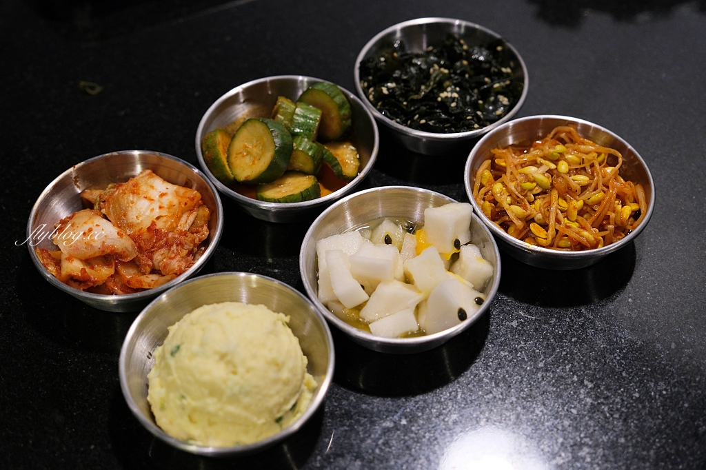 台中南屯｜燒肉滋滋 ZiZi．公益路韓式燒肉新品牌，台中文青風韓國料理推薦 @飛天璇的口袋