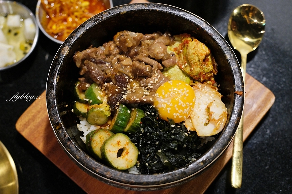 台中南屯｜燒肉滋滋 ZiZi．公益路韓式燒肉新品牌，台中文青風韓國料理推薦 @飛天璇的口袋