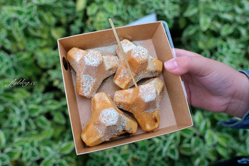 消波塊大人｜霧峰光復新村消波塊雞蛋糕，充滿Kuso和創意的台中名產 @飛天璇的口袋