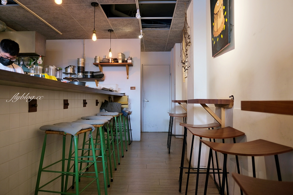 台中西區｜Jinjinstudio 私宅甜點工作室，甜點就該如此有水準，隱身中美街巷弄裡的私宅甜點店 @飛天璇的口袋