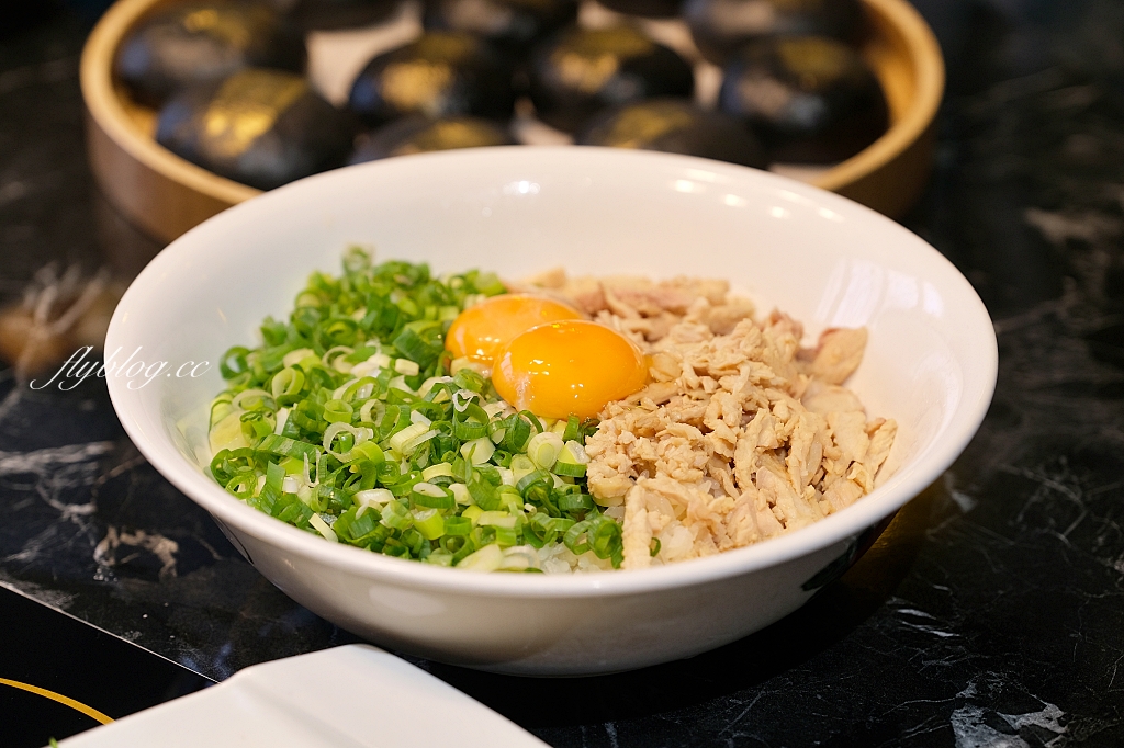 蛤?!Huh Pot台中公益店|超浮誇卜卜蜆打邊爐,超過500顆12斤巨蛤宴,8種不同吃法一次滿足 @飛天璇的口袋 蛤?!Huh Pot台中公益店|超浮誇卜卜蜆打邊爐,超過500顆12斤巨蛤宴,8種不同吃法一次滿足 @飛天璇的口袋