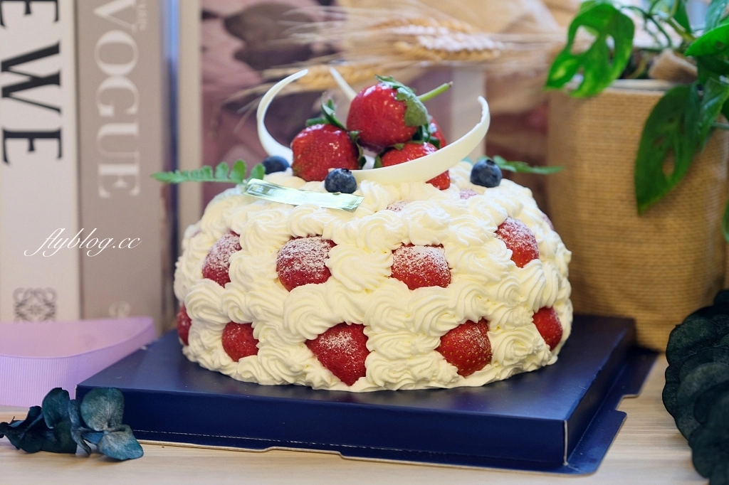 吉爾斯手作烘焙｜草莓季限定，超療癒草莓蛋糕、草莓捲、草莓乳酪上市囉！ @飛天璇的口袋