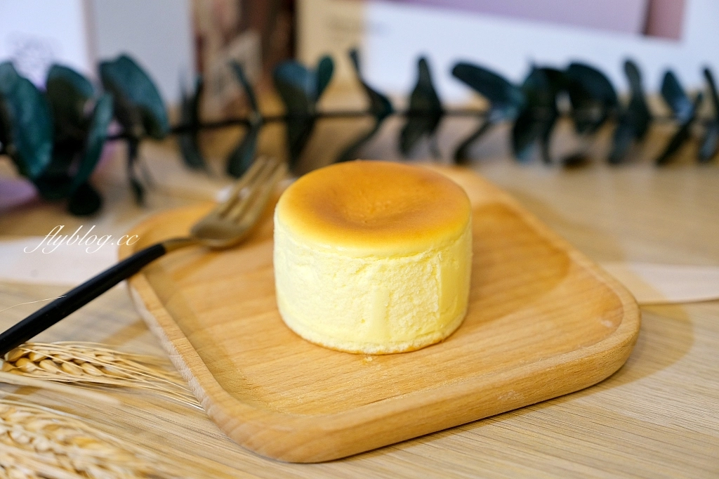 吉爾斯手作烘焙｜草莓季限定，超療癒草莓蛋糕、草莓捲、草莓乳酪上市囉！ @飛天璇的口袋