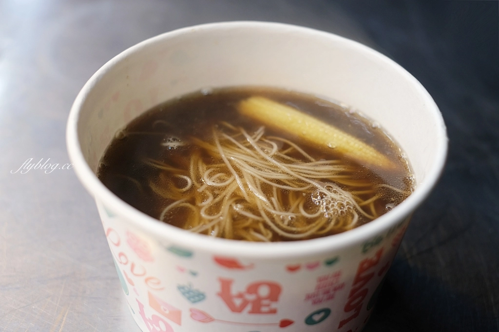 台中北屯｜家家擱一碗．民俗公園前養生藥膳燉品專賣店，當歸花生豬腳湯、麻油雞、藥燉排骨 @飛天璇的口袋