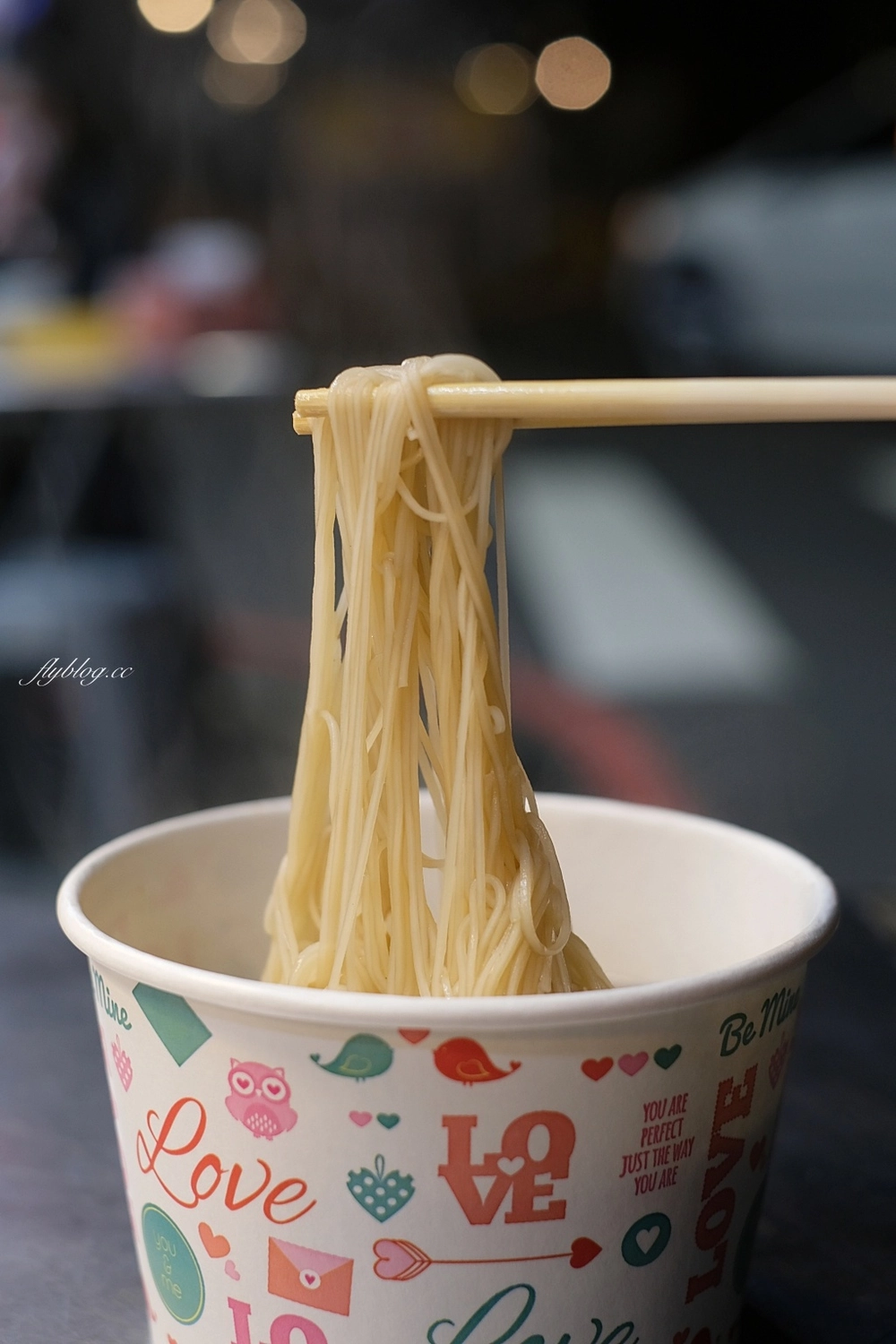 台中北屯｜家家擱一碗．民俗公園前養生藥膳燉品專賣店，當歸花生豬腳湯、麻油雞、藥燉排骨 @飛天璇的口袋
