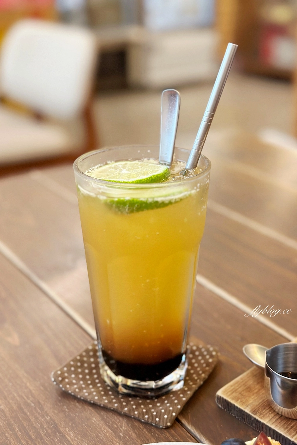 台中南屯|小麥菓子 Komugi.黎明新村老宅甜點店,日本女生和台灣女生合開的戚風蛋糕店 @飛天璇的口袋 台中南屯|小麥菓子 Komugi.黎明新村老宅甜點店,日本女生和台灣女生合開的戚風蛋糕店 @飛天璇的口袋