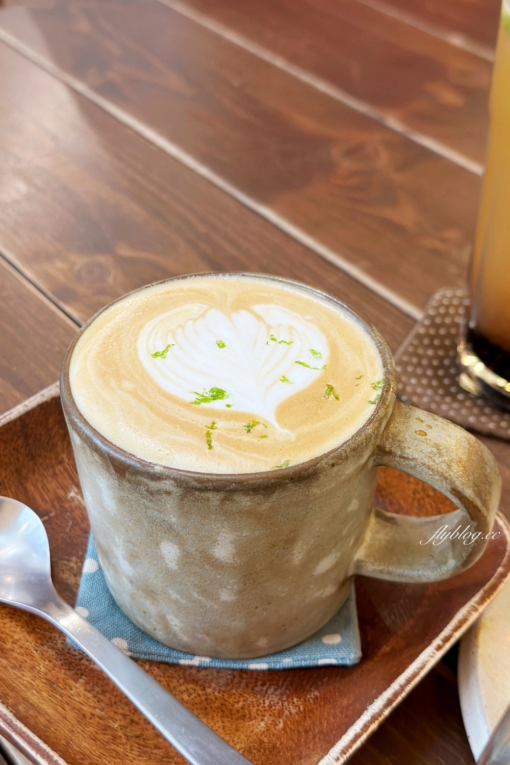 台中南屯|小麥菓子 Komugi.黎明新村老宅甜點店,日本女生和台灣女生合開的戚風蛋糕店 @飛天璇的口袋 台中南屯|小麥菓子 Komugi.黎明新村老宅甜點店,日本女生和台灣女生合開的戚風蛋糕店 @飛天璇的口袋