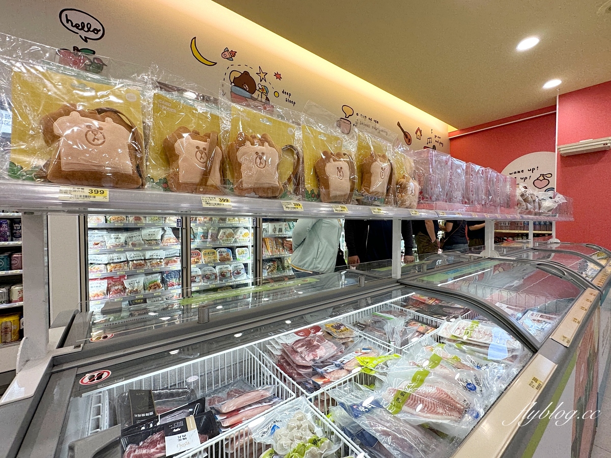 台中北屯｜全台第一間7-11 Line Friends主題聯名門市，Cold Stone、Mister Donut、聖娜多堡麵包，還有寶可夢機進駐 @飛天璇的口袋
