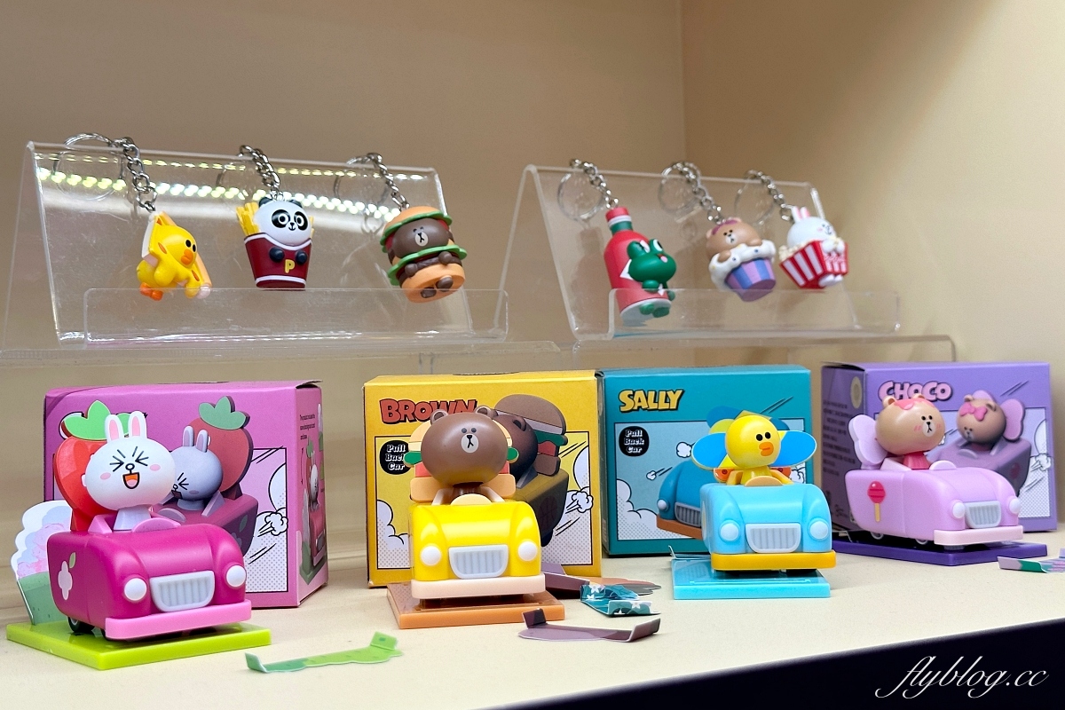 台中北屯｜全台第一間7-11 Line Friends主題聯名門市，Cold Stone、Mister Donut、聖娜多堡麵包，還有寶可夢機進駐 @飛天璇的口袋