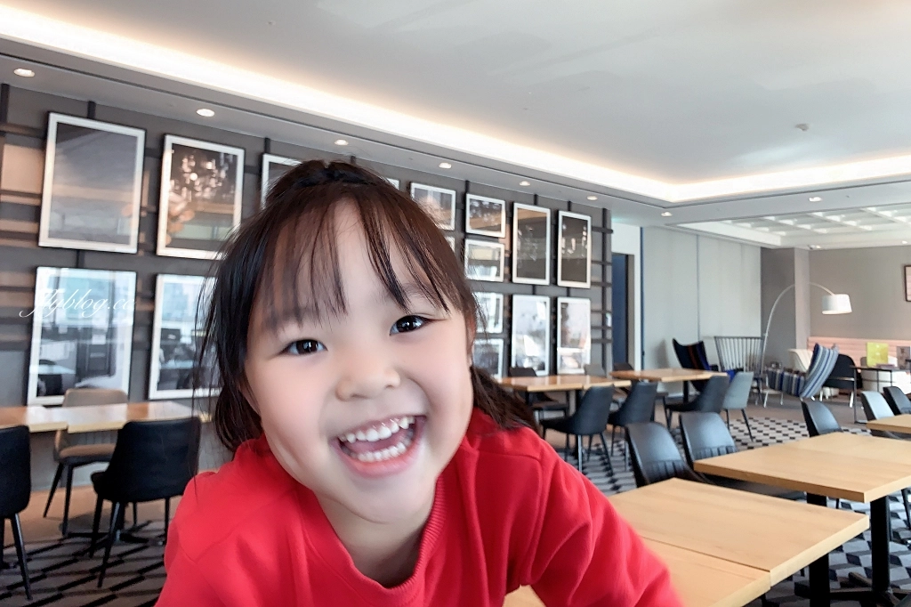 韓國首爾｜明洞樂天L7樂天飯店 Lotte Hotel L7 Myeongdong，明洞地鐵9號出口旁，搭乘機場巴士直達門口 @飛天璇的口袋