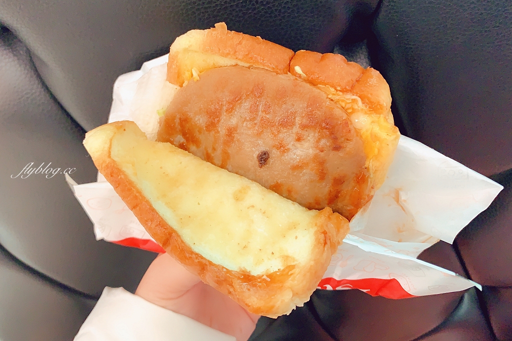 韓國首爾｜Isaac Toast｜韓國連鎖吐司專賣店，明洞聖堂店地鐵5號出口旁 @飛天璇的口袋