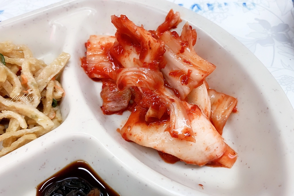 韓國首爾｜紫菜包飯天國 明洞總店 김밥천국 명동본점，首爾明洞人氣飯捲專賣店 @飛天璇的口袋