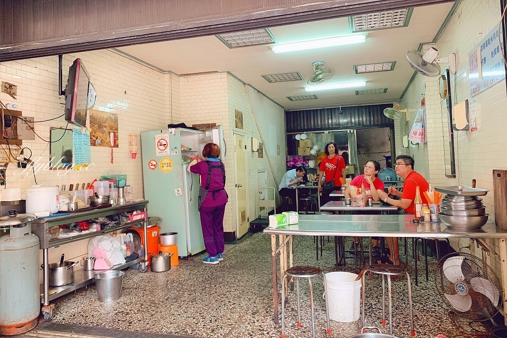 德凸皮麵｜南彰化人才知道的在地美食，吃一碗濃濃的家鄉味 @飛天璇的口袋