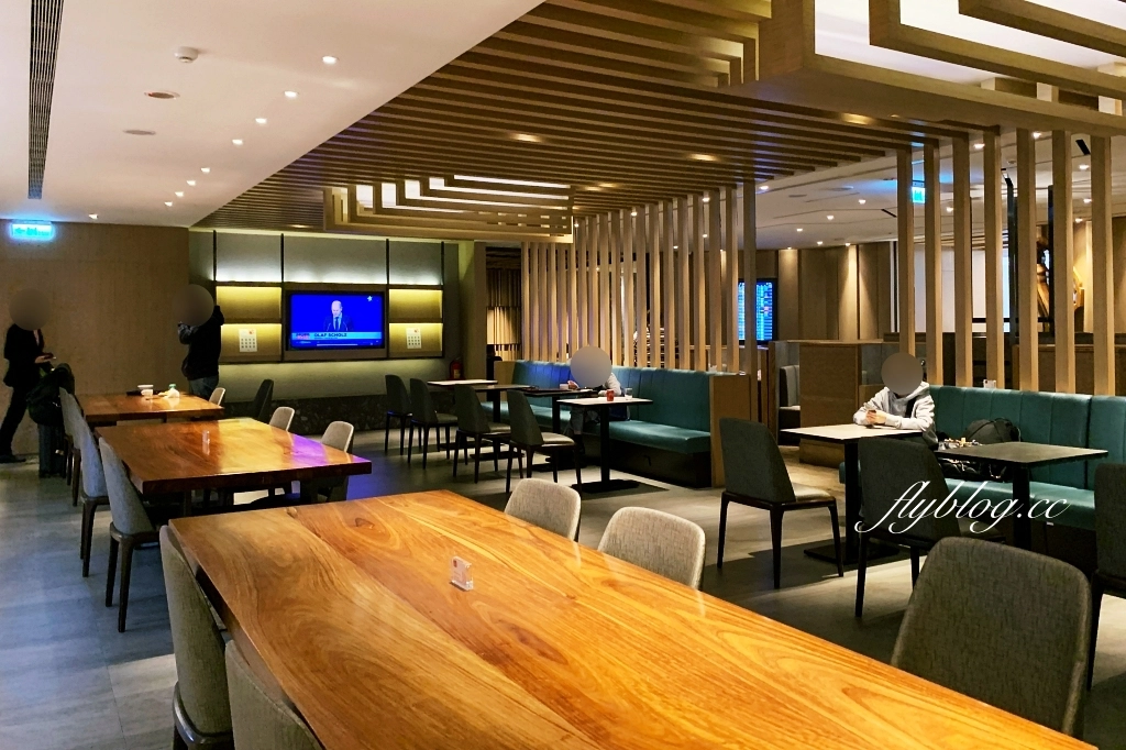 桃園大園｜桃園機場免費貴賓室．24小時開放休息，沙發、Wifi、充電、洗澡、哺乳 @飛天璇的口袋