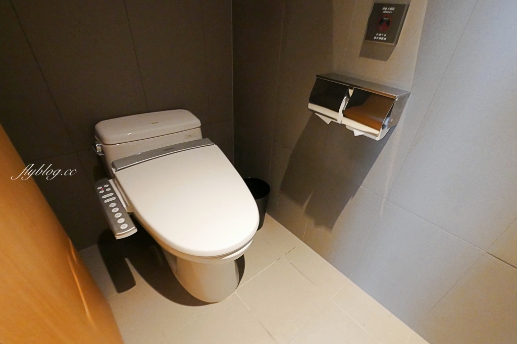 韓國首爾｜明洞樂天L7樂天飯店 Lotte Hotel L7 Myeongdong，明洞地鐵9號出口旁，搭乘機場巴士直達門口 @飛天璇的口袋