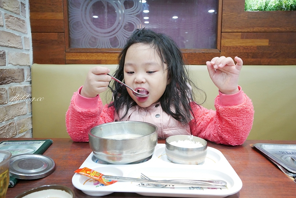 韓國首爾｜神仙雪濃湯．首爾必吃排隊美食，韓劇燦爛的遺產拍攝地，附最新分店資訊和菜單 @飛天璇的口袋