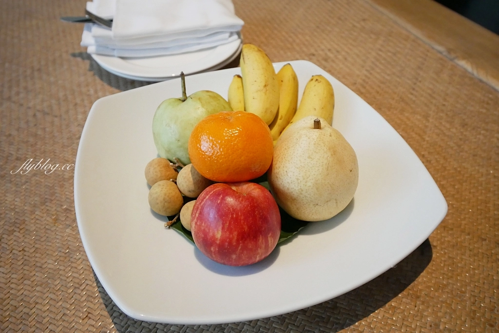 泰國曼谷|COMO Metropolitan Bangkok.瑪莉亞凱麗住過的曼谷COMO大都會酒店,自然採光房間和浪漫露天泳池 @飛天璇的口袋 泰國曼谷|COMO Metropolitan Bangkok.瑪莉亞凱麗住過的曼谷COMO大都會酒店,自然採光房間和浪漫露天泳池 @飛天璇的口袋