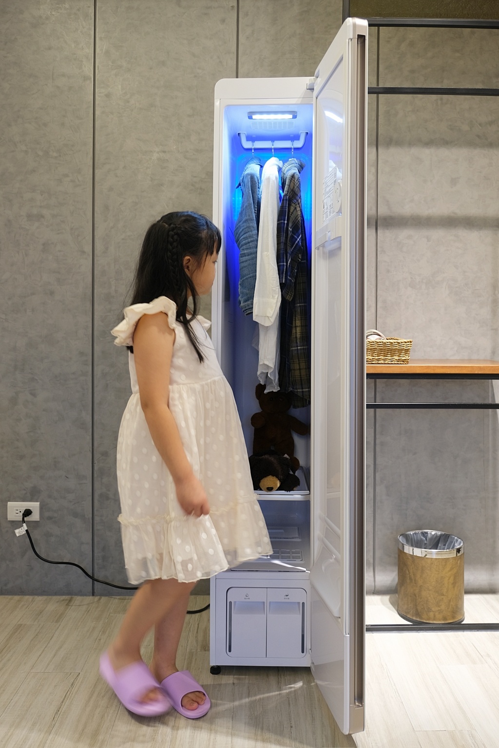 2022 Panasonic洗衣機&電子衣櫥｜NA-V170MDH智慧健康護衣體驗，一鍵洗脫烘，出遊行李更輕便 @飛天璇的口袋