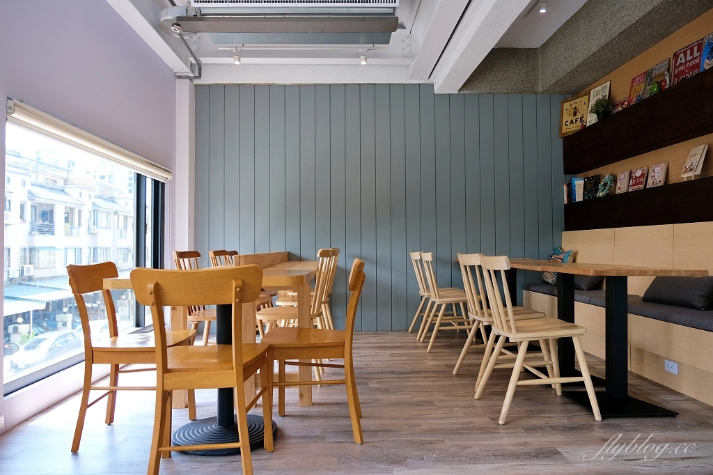 禾米咖啡｜座落於旱溪河畔的早午餐咖啡館，還有季節限定水果三明治 @飛天璇的口袋