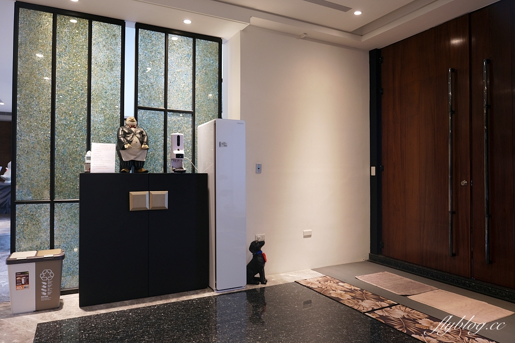 2022 Panasonic洗衣機&電子衣櫥｜NA-V170MDH智慧健康護衣體驗，一鍵洗脫烘，出遊行李更輕便 @飛天璇的口袋