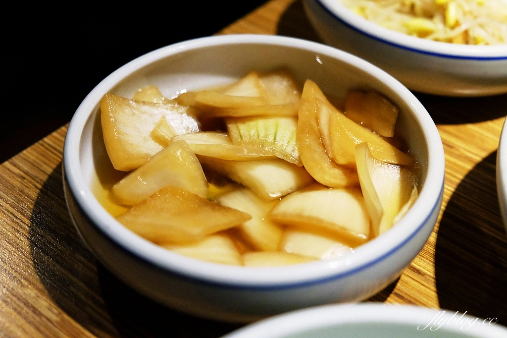 韓國首爾｜王妃家總店．明洞一定要吃韓國烤肉，郭富城和張宇也來朝聖的燒肉店 @飛天璇的口袋