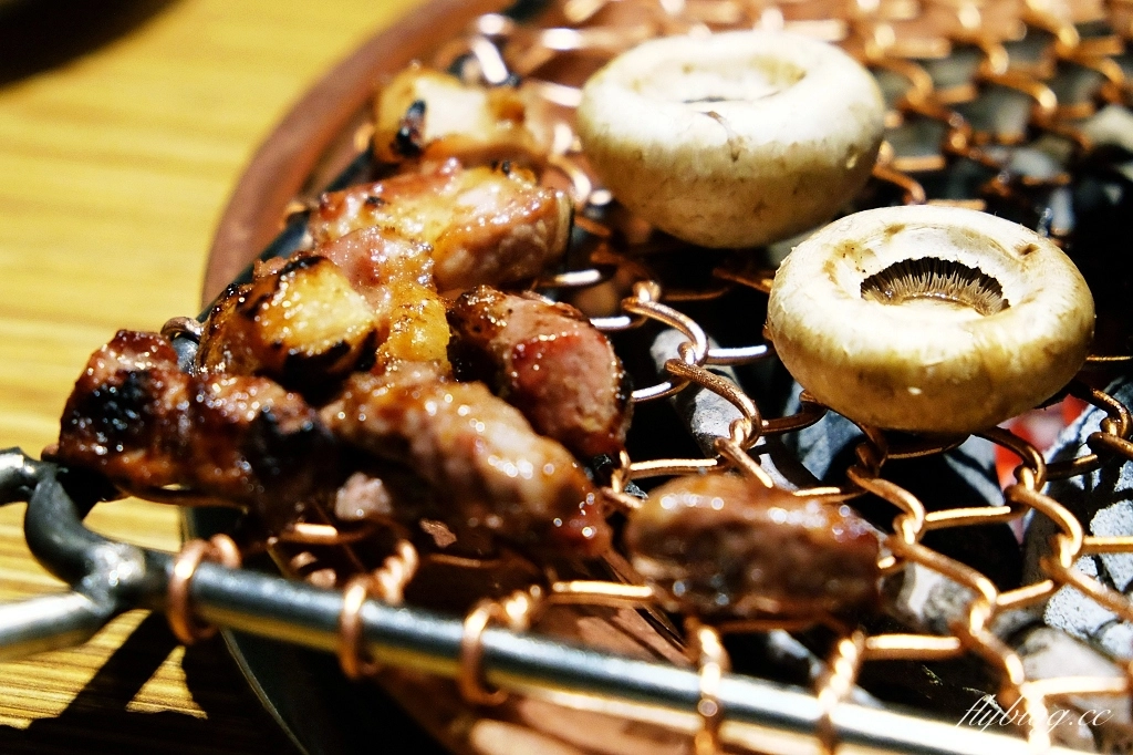 韓國首爾｜王妃家總店．明洞一定要吃韓國烤肉，郭富城和張宇也來朝聖的燒肉店 @飛天璇的口袋