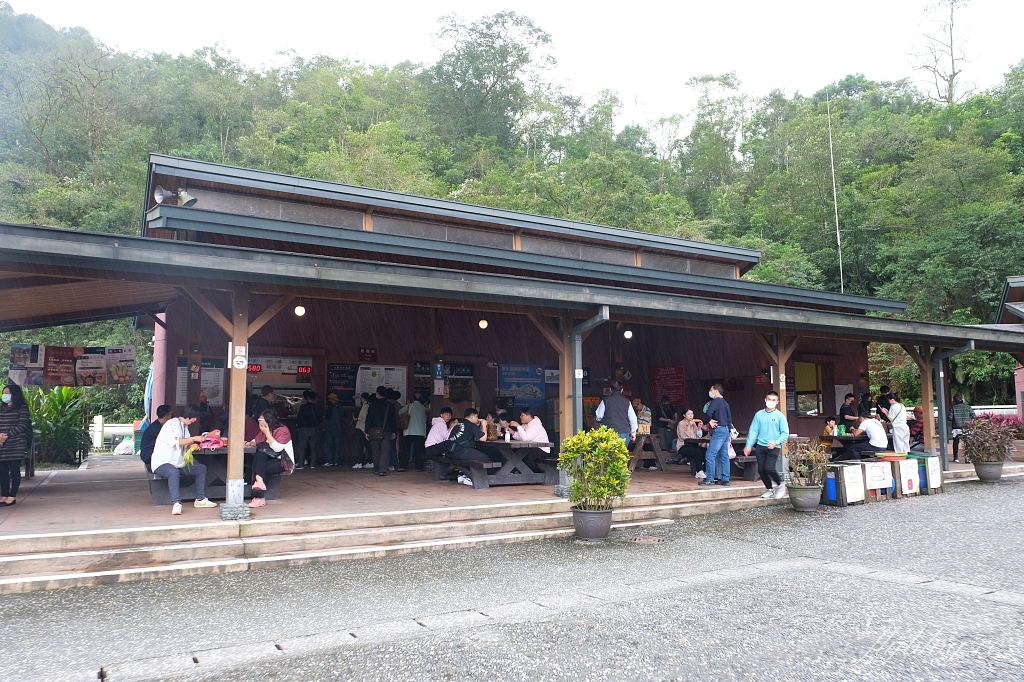 清水地熱公園｜提著竹簍煮溫泉蛋，還可以露天免費泡腳，體驗浴衣和溫泉魚咬腳 @飛天璇的口袋