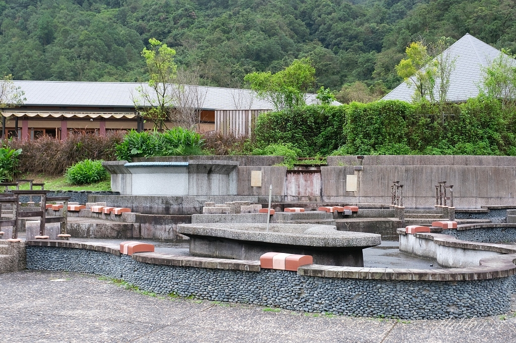 清水地熱公園｜提著竹簍煮溫泉蛋，還可以露天免費泡腳，體驗浴衣和溫泉魚咬腳 @飛天璇的口袋