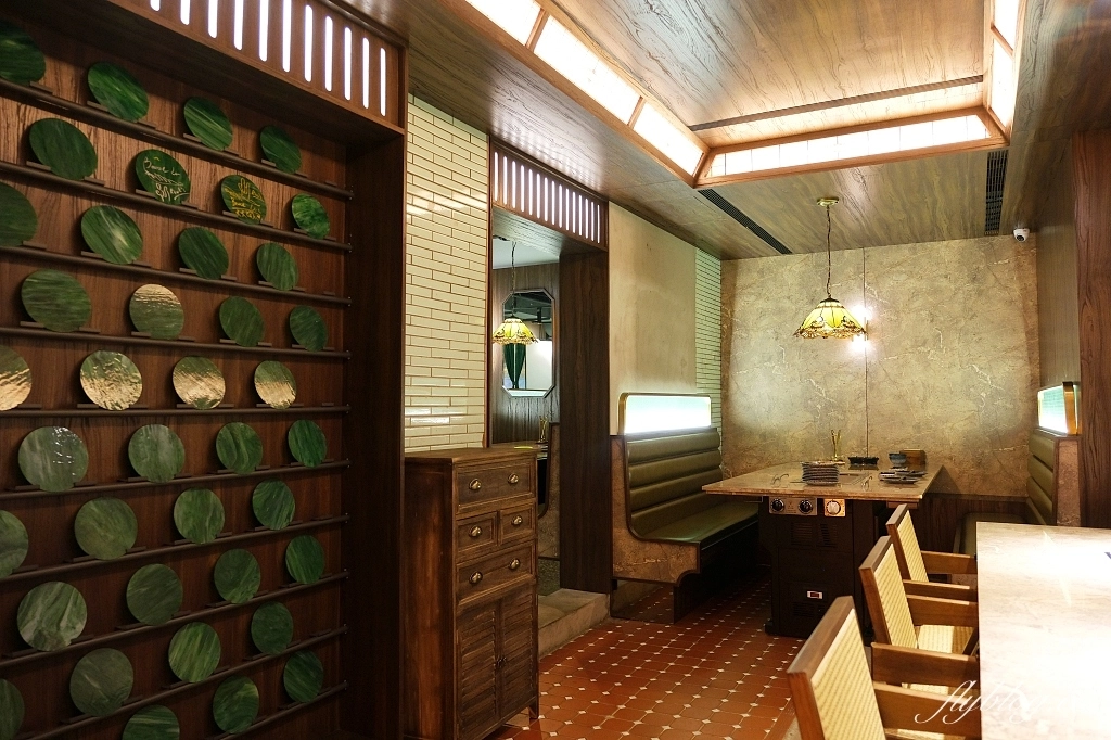 台中西區｜精誠壹山，隱身精明商圈巷弄裡，老宅改建海鮮燒肉店，重現60年代優雅風華 @飛天璇的口袋