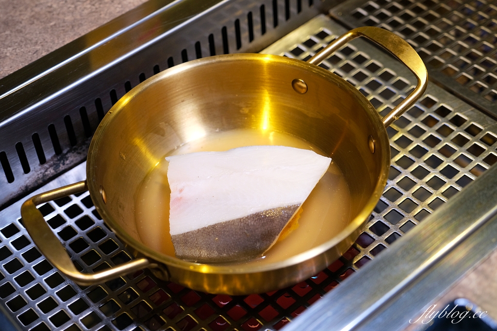 台中西區｜精誠壹山，隱身精明商圈巷弄裡，老宅改建海鮮燒肉店，重現60年代優雅風華 @飛天璇的口袋