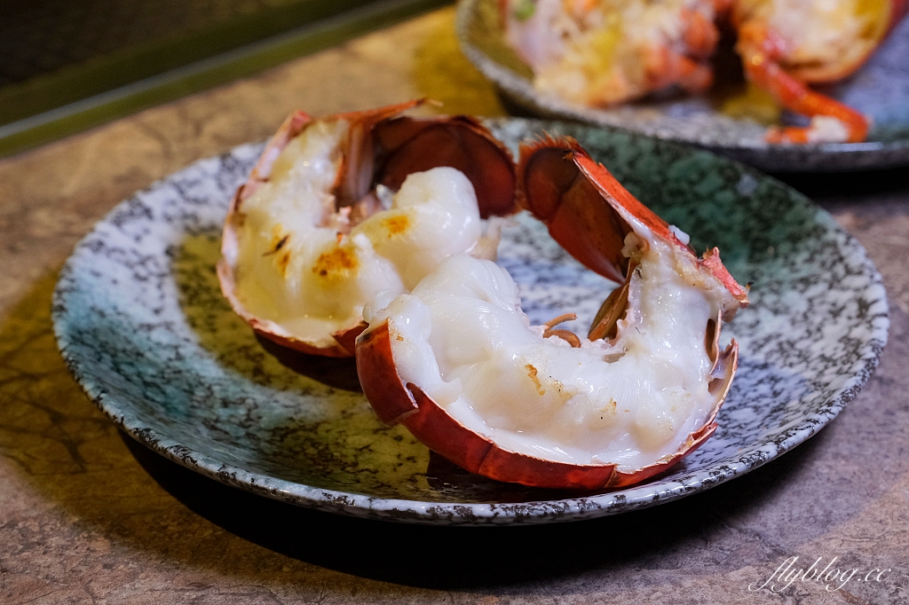 台中西區｜精誠壹山，隱身精明商圈巷弄裡，老宅改建海鮮燒肉店，重現60年代優雅風華 @飛天璇的口袋