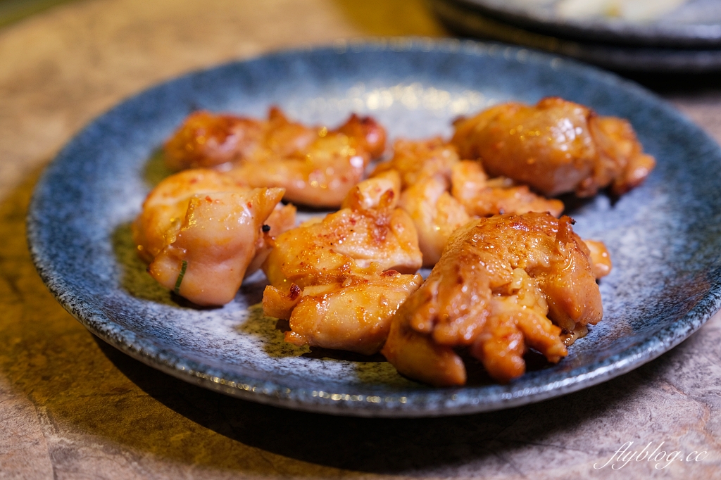 台中西區｜精誠壹山，隱身精明商圈巷弄裡，老宅改建海鮮燒肉店，重現60年代優雅風華 @飛天璇的口袋