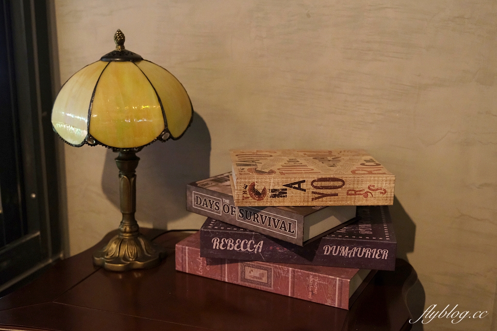 台中西區｜精誠壹山，隱身精明商圈巷弄裡，老宅改建海鮮燒肉店，重現60年代優雅風華 @飛天璇的口袋