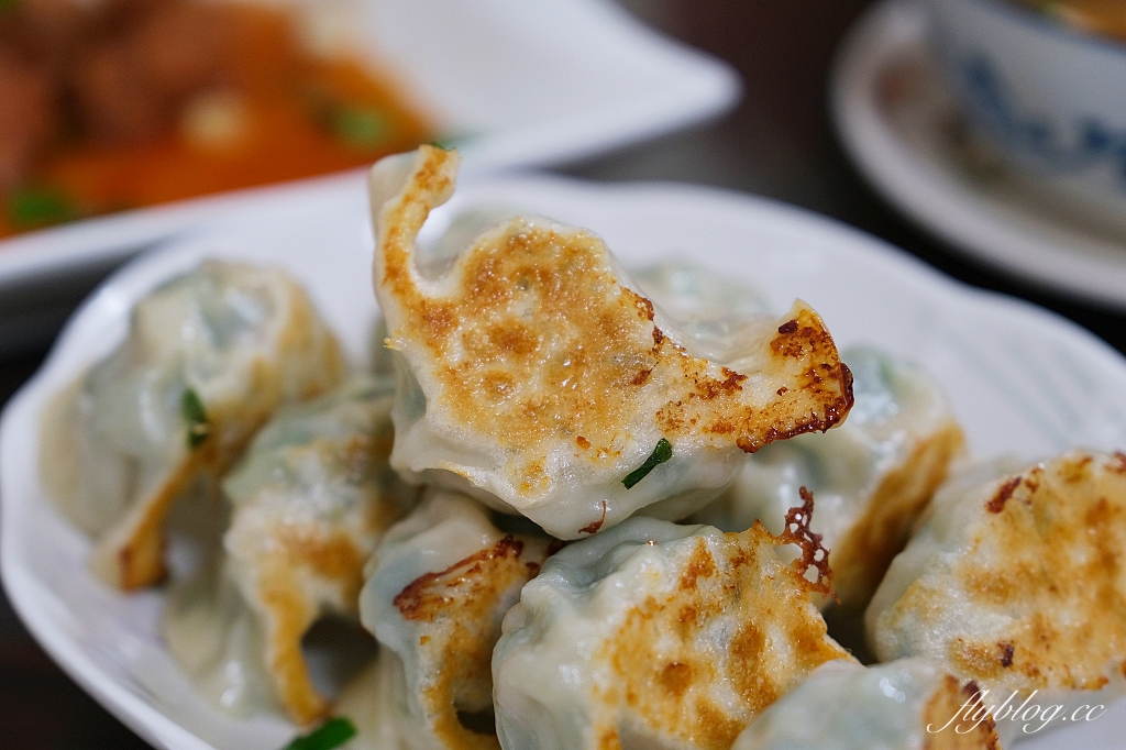 台中大里|桃姐廚房,大里網路人氣最高的美食,現點現包的手工煎餃,還有必點私房菜荔枝肉 @飛天璇的口袋 台中大里|桃姐廚房,大里網路人氣最高的美食,現點現包的手工煎餃,還有必點私房菜荔枝肉 @飛天璇的口袋